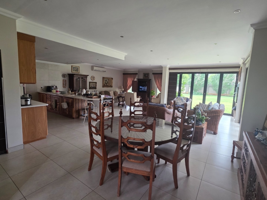 To Let 3 Bedroom Property for Rent in Wilkoppies North West